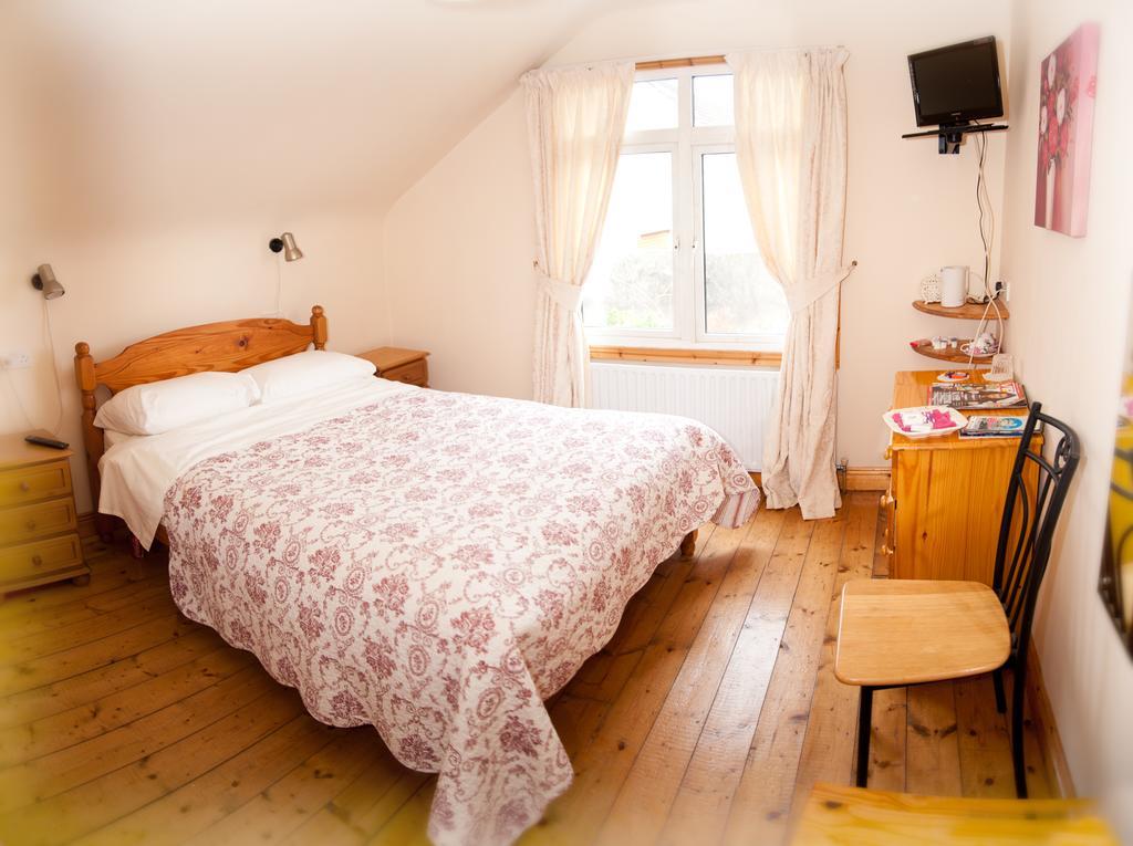 Tower Lodge B&B 맬로 객실 사진